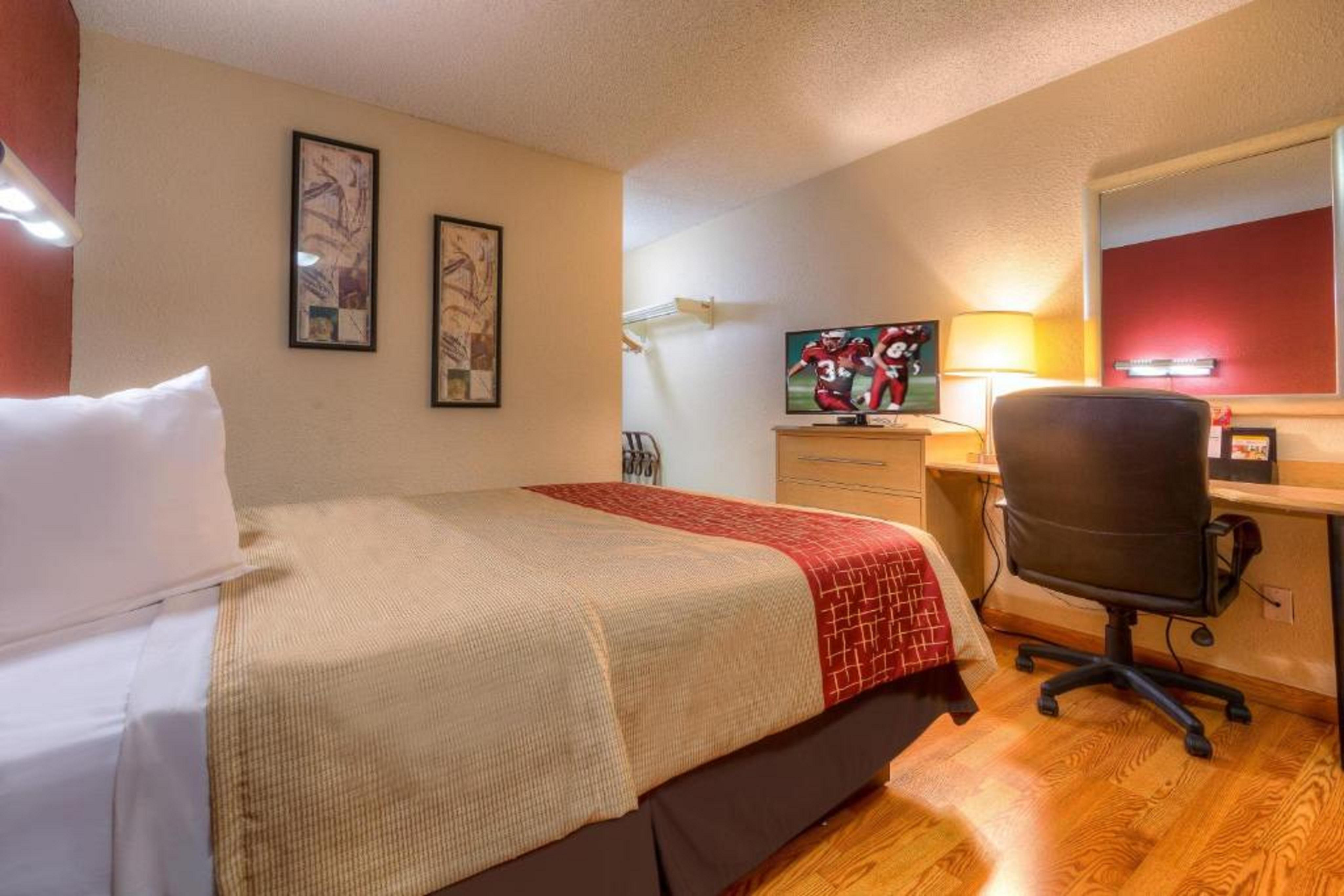 Red Roof Inn Tulsa Kültér fotó