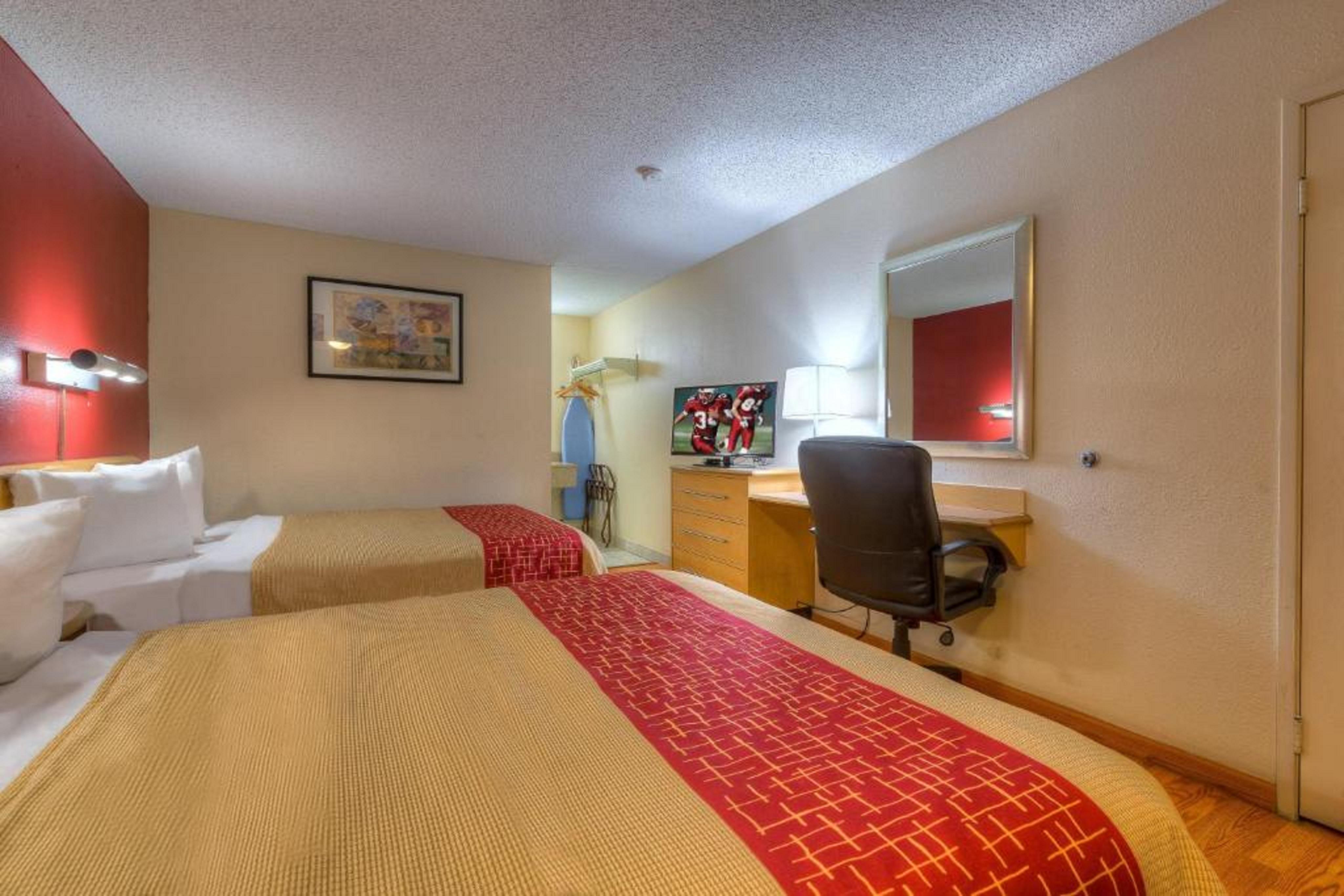 Red Roof Inn Tulsa Kültér fotó