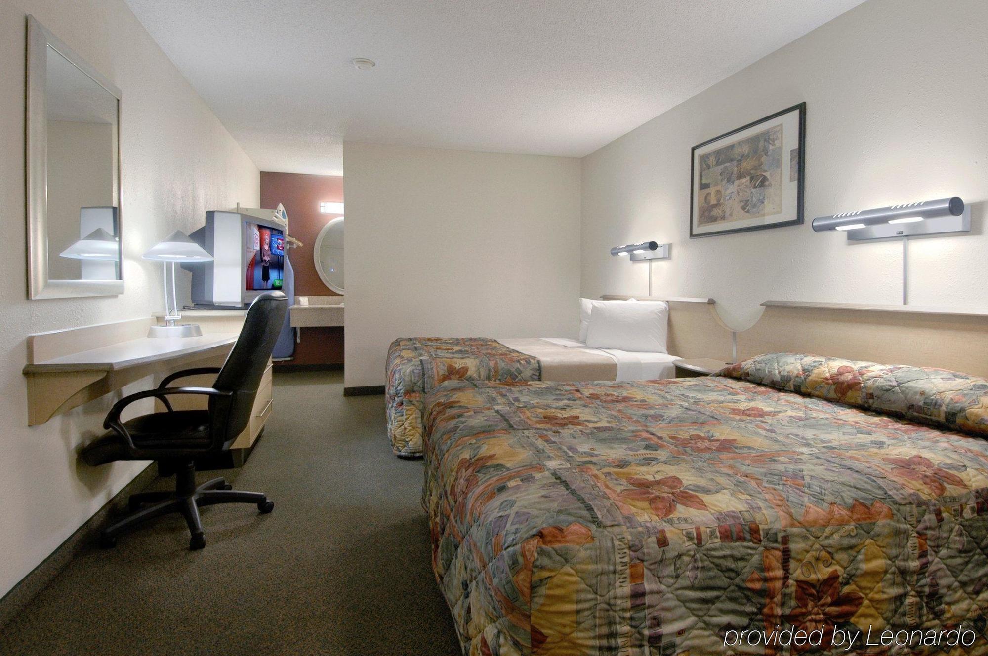 Red Roof Inn Tulsa Szoba fotó
